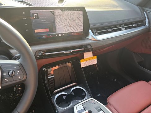 New 2026 BMW X1 xDrive28i w/ Technology Package image 14