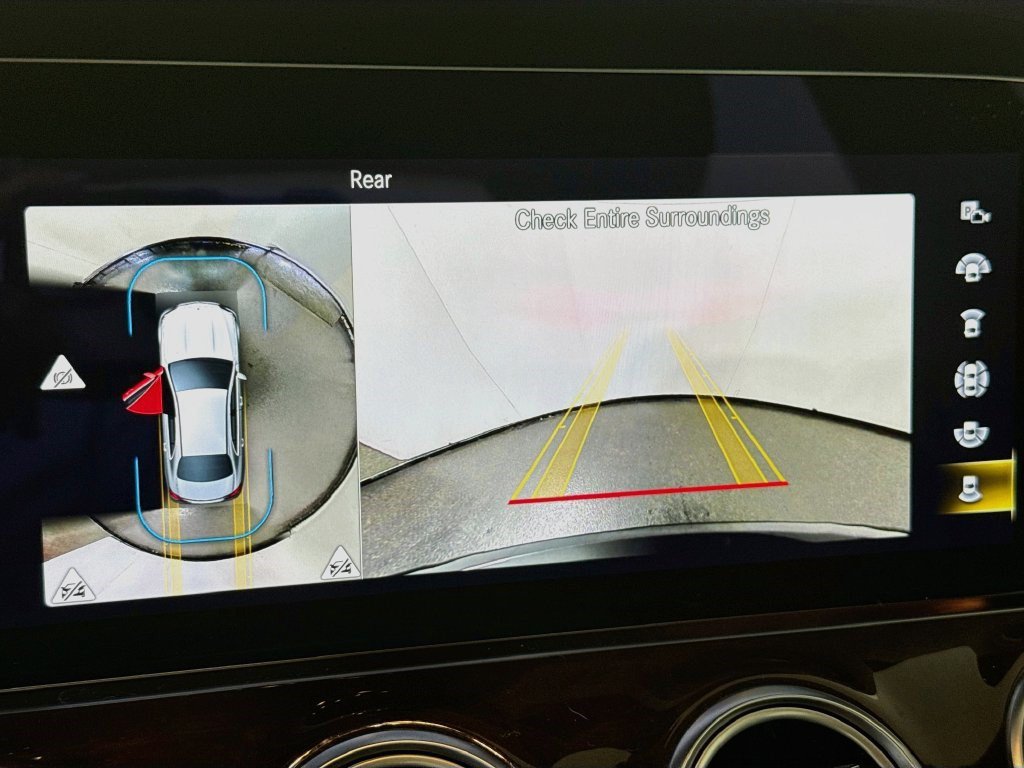 Used 2022 Mercedes-Benz E 350 Sedan w/ Driver Assistance Package image 18