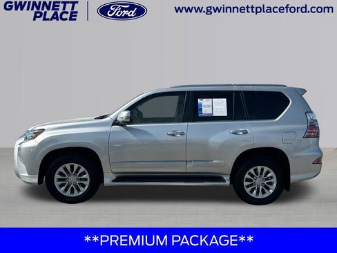 Used 2015 Lexus GX 460 w/ Premium Package image 8