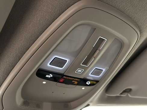 New 2026 Volvo XC40 B5 Ultra w/ Protection Package Premier image 20