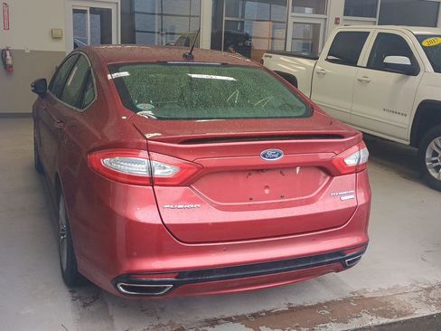 Used 2013 Ford Fusion Titanium FWD image 3