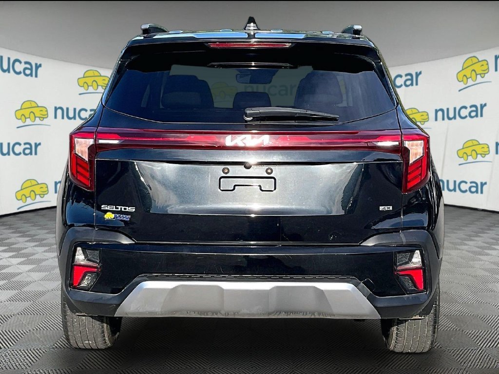 Certified 2024 Kia Seltos EX AWD/4WD image 5