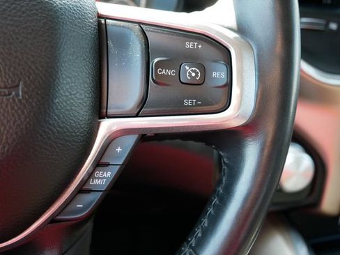 Used 2022 RAM 1500 Laramie AWD/4WD image 27