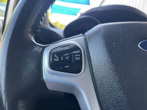 Used 2015 Ford Fiesta SE FWD image 25