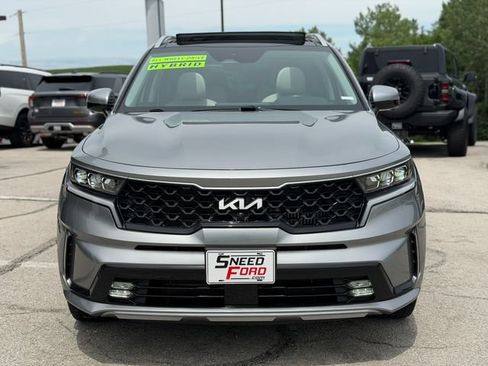 Used 2023 Kia Sorento SX Prestige AWD/4WD image 2