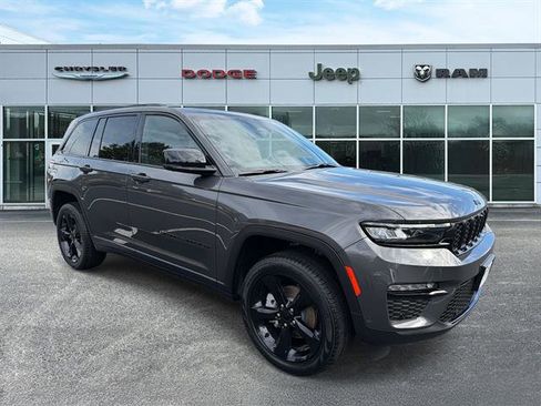 New 2025 Jeep Grand Cherokee Limited w/ Luxury Tech Group II image 1