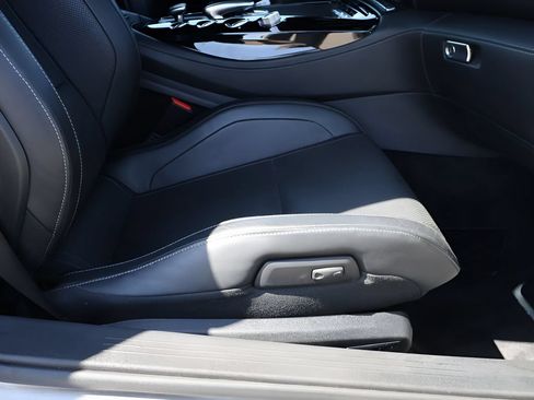 Used 2019 Mercedes-Benz AMG GT Roadster image 15