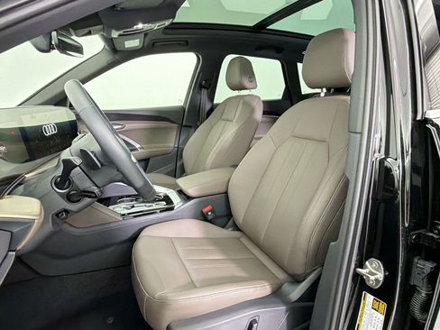 Used 2025 Audi Q5 Premium w/ Convenience Package AWD/4WD image 5