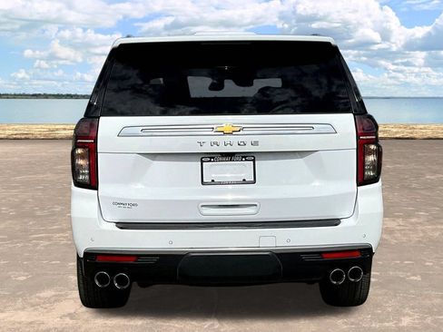 Used 2024 Chevrolet Tahoe High Country w/ Premium Package AWD/4WD image 7