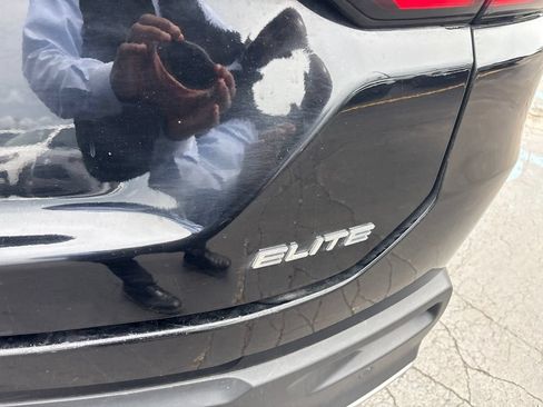 Certified 2023 Honda Pilot Elite image 6