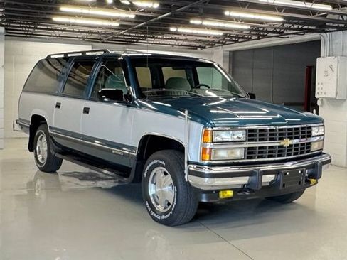 Used 1993 Chevrolet Suburban 4WD image 7
