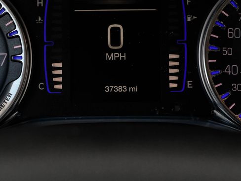 Used 2017 Chrysler 200 Limited Platinum image 24