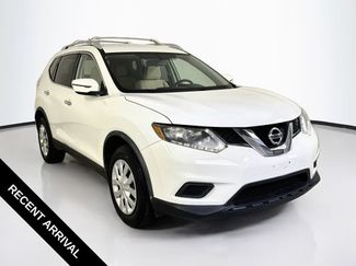 Used 2016 Nissan Rogue S w/ Appearance Package FWD video 1