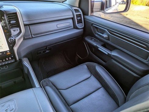 Used 2022 RAM 1500 Laramie image 18
