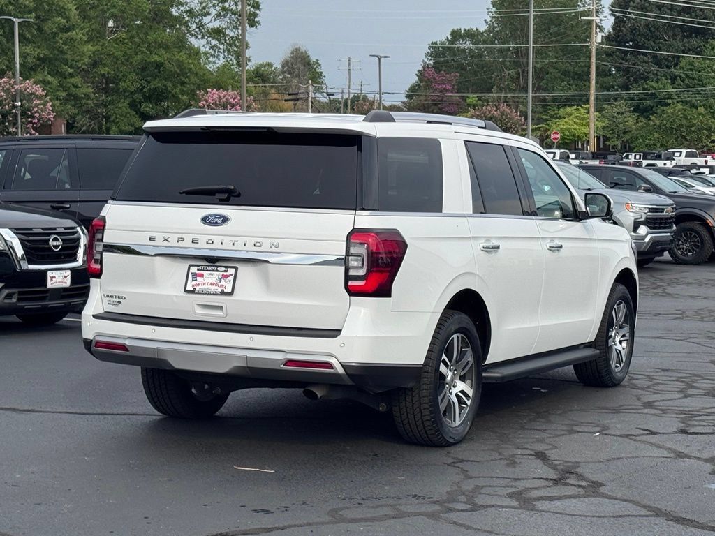 Used 2024 Ford Expedition Limited AWD/4WD image 19