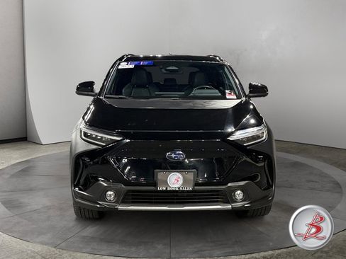 Used 2023 Subaru Solterra Limited image 2