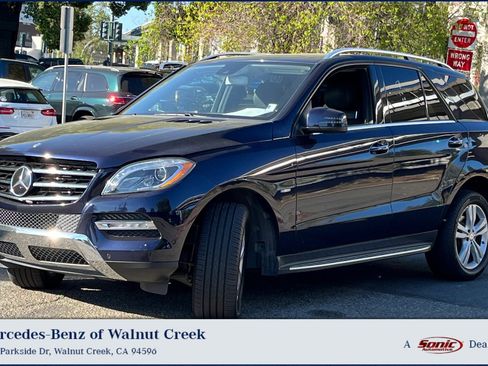 Used 2012 Mercedes-Benz ML 350 ML 350 BlueTEC image 1