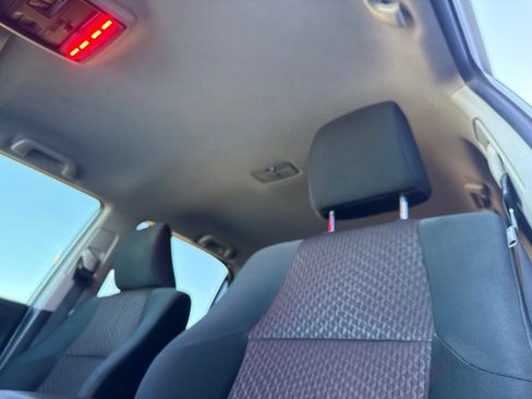 Used 2019 Toyota 4Runner TRD Off-Road AWD/4WD image 19