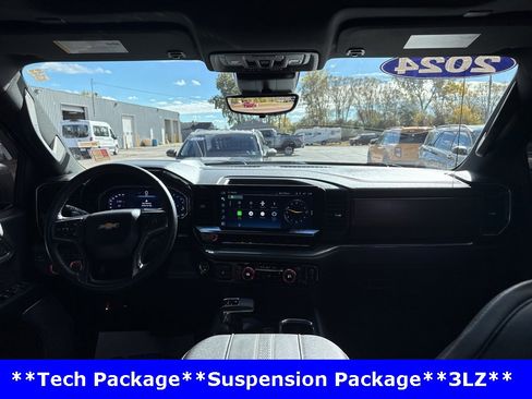 Used 2024 Chevrolet Silverado 1500 High Country w/ Technology Package image 24
