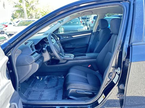 Used 2020 Honda Civic LX image 2