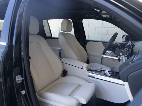 Used 2026 Mercedes-Benz GLB 250 image 26