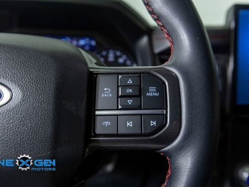 Used 2024 Ford Expedition Max Limited image 15