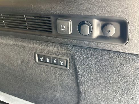 Used 2025 Jeep Grand Wagoneer L Series III w/ Rear Seat Video Group 1 AWD/4WD image 56