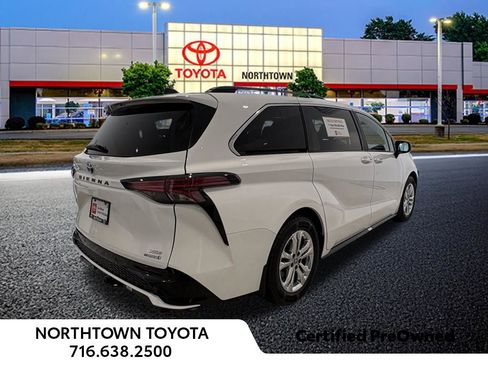 Used 2023 Toyota Sienna XSE w/ XSE Plus Package image 45