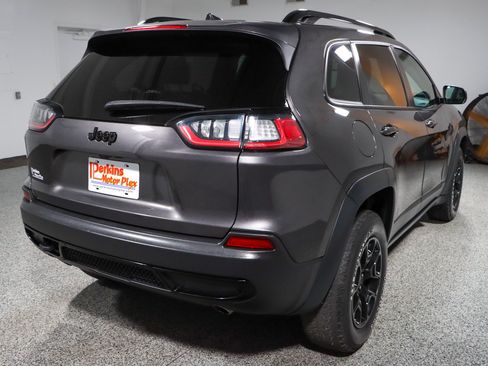 Used 2022 Jeep Cherokee Latitude w/ Sun & Sound Group AWD/4WD image 7
