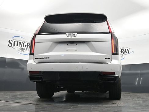 Used 2023 Cadillac Escalade Sport Platinum w/ LPO, ONYX Package AWD/4WD image 31