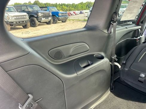 New 2026 Chrysler Pacifica Select image 37