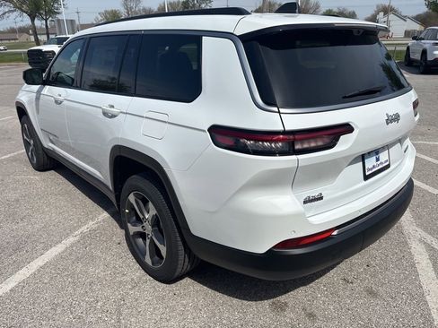 New 2026 Jeep Grand Cherokee L Limited AWD/4WD image 20