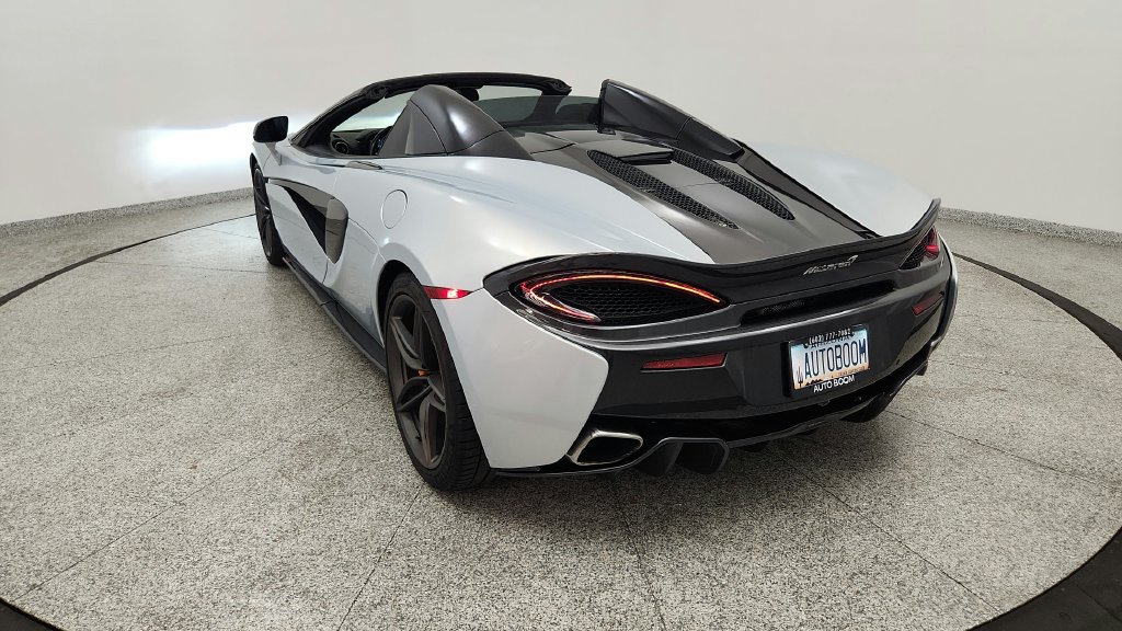 Used 2019 McLaren 570S Spider RWD image 44