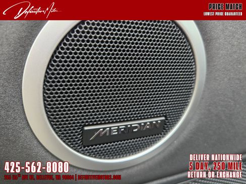 Used 2020 Land Rover Discovery HSE image 26