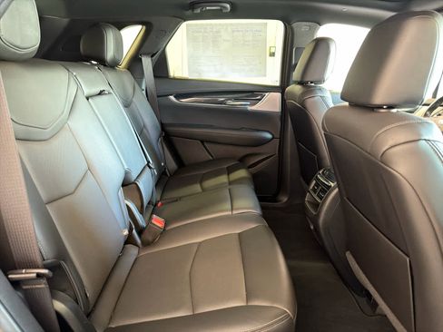 Used 2021 Cadillac XT5 Premium Luxury image 31