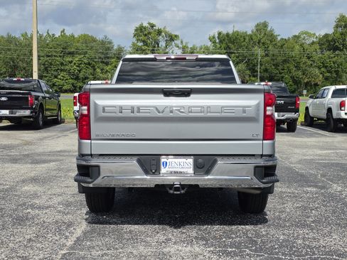 Used 2024 Chevrolet Silverado 1500 LT AWD/4WD image 6