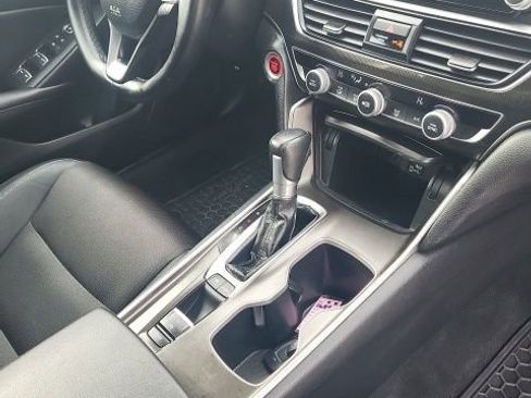 Used 2019 Honda Accord Sport image 15