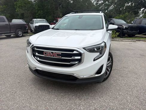 Used 2020 GMC Terrain SLT w/ Preferred Package AWD/4WD image 3