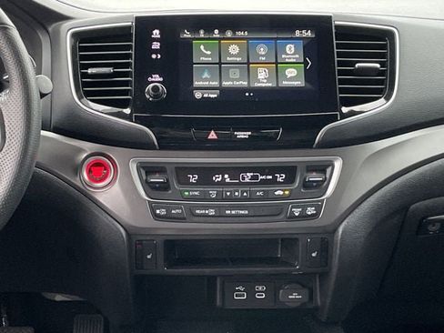 Used 2024 Honda Passport EX-L image 16