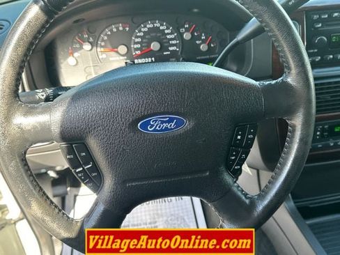 Used 2004 Ford Explorer Limited AWD/4WD image 30