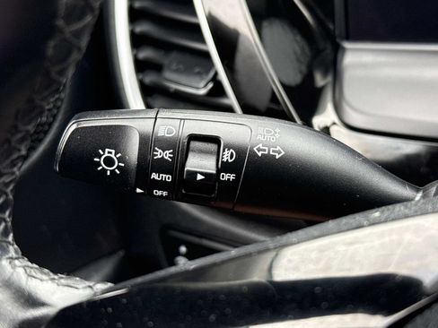 Used 2024 Kia Seltos S AWD/4WD image 23