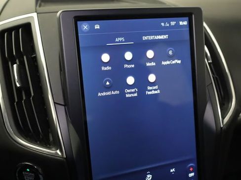 Used 2023 Ford Edge Titanium image 21