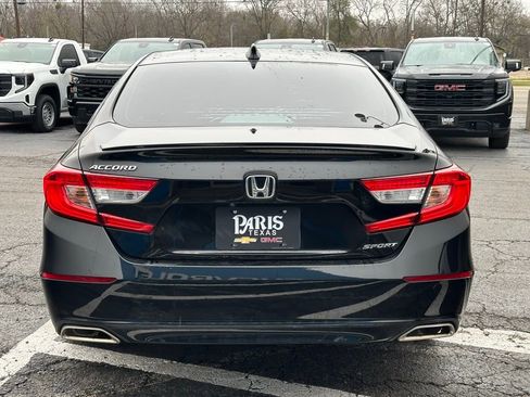 Used 2019 Honda Accord Sport image 5
