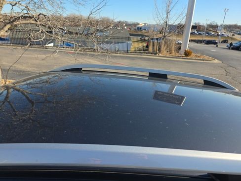 Certified 2023 Subaru Impreza 2.0i Limited image 9