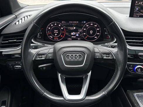 Used 2019 Audi Q7 3.0T Premium Plus w/ Premium Plus Package AWD/4WD image 11