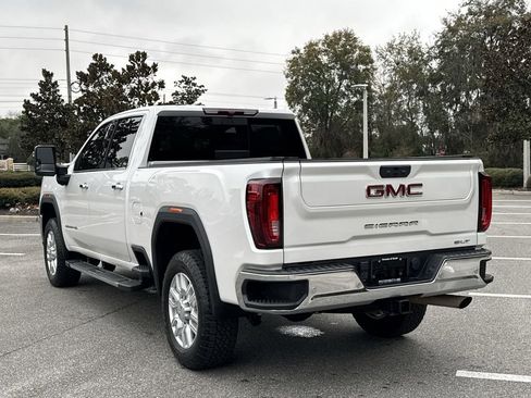 Used 2023 GMC Sierra 2500 SLT w/ SLT Premium Package image 3