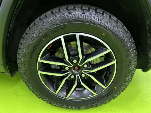 Used 2020 Jeep Grand Cherokee Trailhawk AWD/4WD image 15