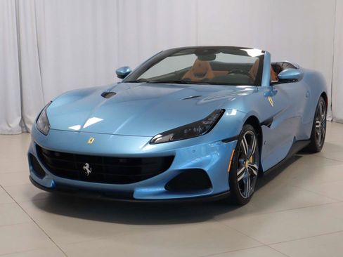 Certified 2022 Ferrari Portofino M image 4