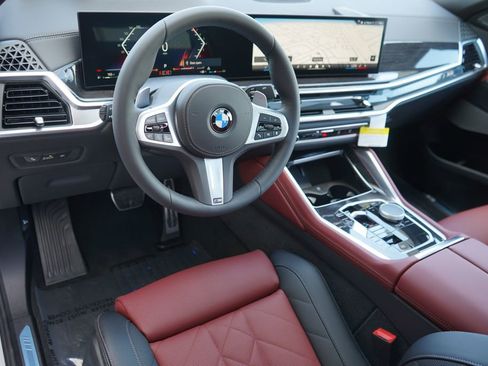 New 2026 BMW X6 xDrive40i w/ Premium Package image 12