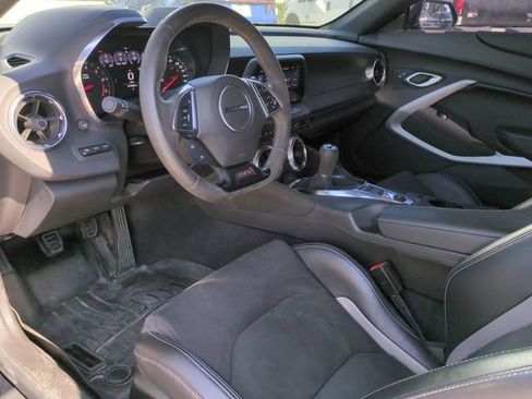 Certified 2022 Chevrolet Camaro SS RWD image 16
